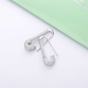 Moonmory France 100% 925 Sterling Silver Safety Pin Earring Three Color Style One Side Zircon Höger vänster 2024