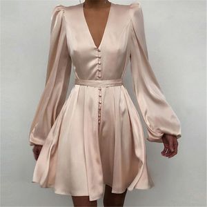 Przypadkowa sukienka damska Party Dresses Kobieta ubrania Kobieta Odzież Kobiety Satynowe V Neck Puff Długi Rękaw Elegancka Jesień 2021