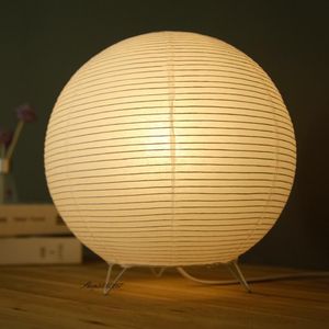 Lâmpadas de mesa LED Papel Lanterna Lâmpada Lâmpada Creative Retro Simples Bedside Night Light Lampshade Base De Metal Iluminação Interior Luminarias