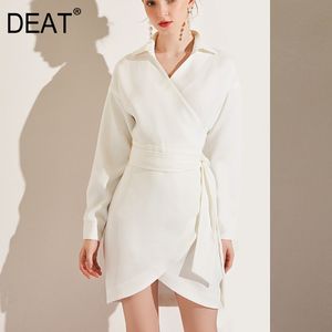 Dekad ny vår sommar mode casual v-hals långärmad vit hög midja temperament asymmetrisk kort klänning kvinnor sh599 210428