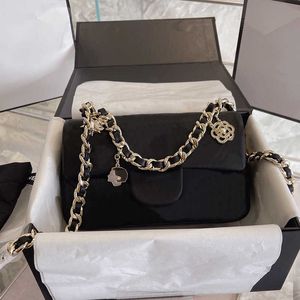 5A+ Top Quality Crossbody Designer Bags Luxurious Mini 20cm Fashion Shoulder Designers Women Handbags Lambs Leather Clutch With Badge Gold