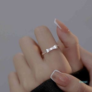 Versione coreana del design senso del design minimalismo luce di arco di lusso struttura sterling sterling anello di apertura femminile