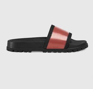 Klassiska damer slipper casual skor sneakers gummi sandaler glider blommig brokad män kvinnor mode tofflor röda vita kugghjul bottnar