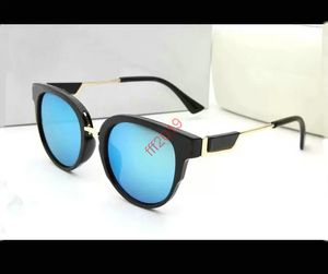 Ins Popüler Moda Küçük Kedi Göz Güneş Kadın Vintage Oval Gözlük Erkekler Şampanya Çay Güneş Gözlükleri Shades UV400 Lunette de Soleil