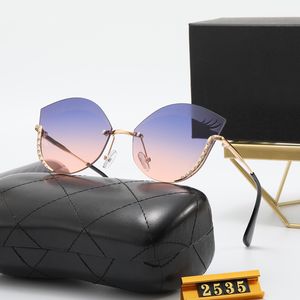 The latest personality cat eye sunglasses fashion designer glasses net celebrity stage catwalk big frame fashion sun-shading mirror girl gift 5 colors available