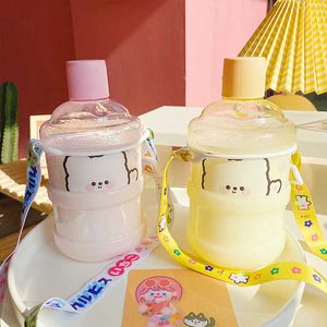 630ml Kawaii Bear Water Bottle Cute Mini Bucket Plastic Bottles Outdoor Sport Drinking Water Bottles Portable Large Capacity Cup Y0910