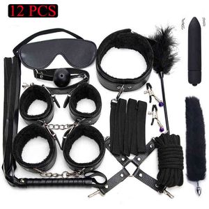y Leder-BDSM-Kits, Plüsch-Bondage-Set, Handschellen, Spiele, Peitsche, Knebel, Nippelklemmen, Sexspielzeug für Paare, exotisches Zubehör