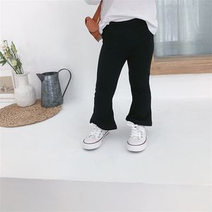 Spring Autumn baby girls solid color bell-bottomed pants kids all-match cotton casual flared trousers 210708