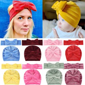 M387 Baby Kids Bowknot Hat Mother Bow Headband 2st / Set Barn Huvudbonader Turban Solid Färg Velvet Hat Vuxen Hårband Set