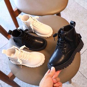 الأطفال مارتن الأحذية 2021 الفتيان خريف جديد أسود جلد أحذية الفتيات الأزياء البريطانية أحذية واحدة قصيرة G1126