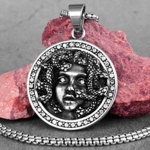 Mythology Snake Hair Medusa Banshee Stainless Steel Men Necklaces Pendants Chain for Boy Male Jewelry Creativity Gift Whole