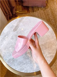 2021-H kvinnor gummi högklacke slip sandal 6cm plattform slipper rosa grön godis färger utomhus strand slides tofflor flip flops med