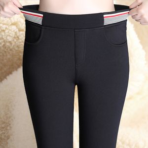 Kobiety Spodnie Zimowe Wysokie Talia Ciepłe Czarne Legginsy Girl Plus Size Casual Spodnie elastyczne Koreański Odzież zewnętrzna Velvet Legging 210428