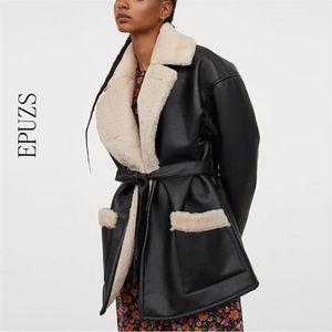 Cappotto invernale donna spessa giacca in pelle PU nera manica lunga giacca in pelliccia sintetica cintura punk moto 210521
