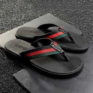Terlik WEH Flip Flop Erkekler Tasarımcı Plaj Yaz Slaytlar Ayakkabı Siyah Yumuşak Moda Büyük Boy 47 48