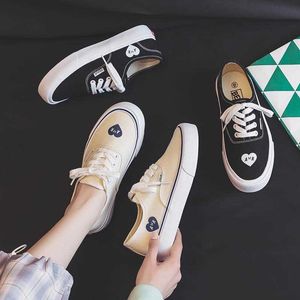 Vielseitig 2021 Neue Sommer Atmungsaktive Board Schuhe Flache Beiläufige Dünne Creme Leinwand frauen Y0907