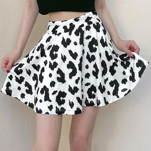 Kvinnor 2021 Summer White Cow Printed Mini kjol mode casual hög midja a-line gunga kort för kjolar