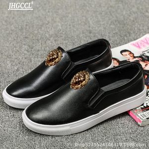 New men's Casual golden Tiger black men"s shoes loafers male Big yards luxury brand shoes beauty accessories Sports shoes P11