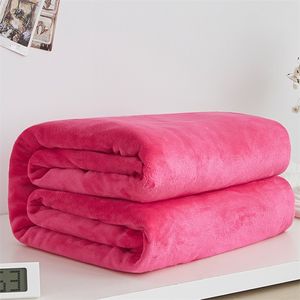 Solid Färg Blanket Coral Fleece Tyg Mjuk kasta handduk sängkläder för hemresor Vuxna Kids filtar Cobija Cobertor