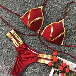 2019 Sexy Bikini Red水着プッシュアップ水着女性ホルターバイキニパッド入り入浴スーツゴールドスタンプブラジルビキニセットThong x0522