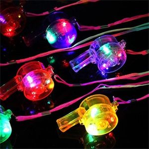 Freeship 50pcs LEDライトアップ6 * 3.2cm笛の点滅グロースポーツホイッスルパーティーコンサートディスコの結婚式4671 Q2のためのストラップストラップネックレス