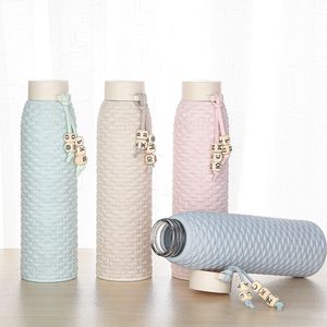 Twisted Rattan Woven Glass Water Bottle Drinkware Portable Glasses Kaffe Kopp Present