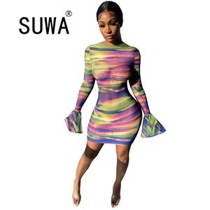 Rainbow Dresses for Women Casual Flare Z Długim Rękawem Sheath Sexy Party Night Club Elegancki Mini Boho za darmo 210525