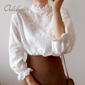 İlkbahar Yaz Kadın Beyaz Bluz Gömlek Uzun Kollu Rahat Çiçek Nakış Pamuk Dantel Tops 210415