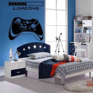 Väggdekal Gamer Xbox Laddar Controller Spel Klistermärke Heminredning Skräddarsy för Barn Bedroom Vinyl Vägg Konstdekaler A1-009 210615