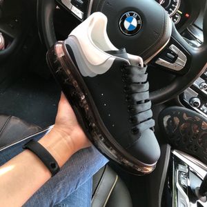 2021top yeni Erkek Ayakkabı Moda Kadın Ayakkabı Erkek Deri Bağcıklı Platform Büyük Boy Taban Sneakers Beyaz Siyah Rahat Ayakkabılar gp190802