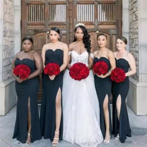 Black Mermaid Bridesmaid Dresses Off The Shoulder Sweetheart Neckline Side Slit Plus Size Custom Made Floor Length Ruched Pleats Maid Of Honor Gown Vestidos