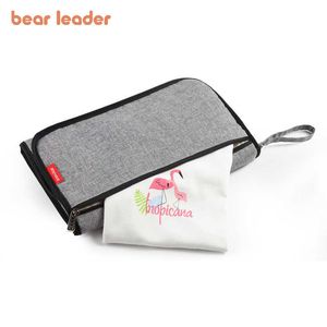 Bear Leader Born Baby Diaper Bags Fashion Maternity Women Changing Mat Vattentät Blöja Bag Multifunktionella Väskor 210708