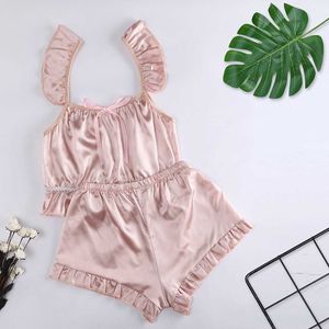 Söt söt rosa satin pyjamas set kvinnor ruffles spaghetti rem ärmlös sexig pijama sommar plus storlek båge nightwear 2pc set q0706