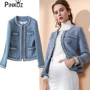 Luksusowa Tweed Slim Jacket Blue Pearl Frezowanie O-Neck Tassel Fashion Winter Caot Krótki Celebrity Mujer Panie Płaszcz Chic 210421