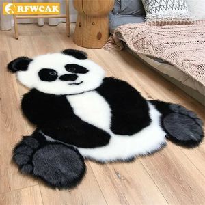 Panda Pattern Shaggy Tapete Imitação de Couro Tapete de Couro Forma de Animal Área Tapetes Tapetes para sala de estar Tapete Tapete Kids Room Decor 211204