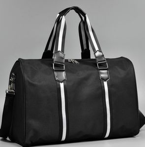 인기있는 브랜드 더플 백 대용량 패션 캐주얼 어깨 가방 짧은 여행 비즈니스 여행 가방 큰 핸드백