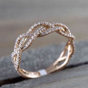 IPARAM Rose Gold Zircon Twist Geometric Fashion Lady Luxury Cutout Design Wedding Party Ring Gift