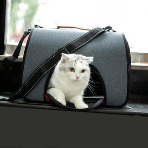 ポータブルペットキャッツドッグキャリア猫犬の旅行バッグ4kgのカーシートカバー内の屋外ウェイトウォーキングのハイキング用にデザインされています
