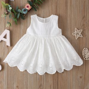 Baby Girls Lace Bordado Vestidos Brancos Verão 2021 Crianças Boutique Roupas Coreano 0-3t Crianças Sem Mangas Princesa Vestido