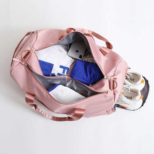 Sports Gym Bags Men and Women Training Fitness Travel Handbag Yoga Mat Sport Bag With Shoes Compartment Outdoor Waterproof Y0721