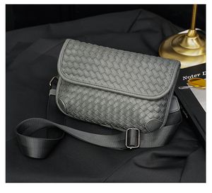 Messenger Torba Na Ramię Torby Luksusowe Projektant Torba Mężczyźni Cross Body Crochet Solid Color Weave Wzór Lozenge Dzianie Proste HBP