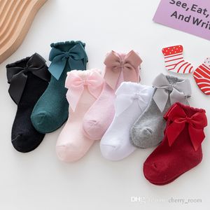 Outono / Inverno Infantil Bebê Meninas Espanhol Big Bowknot Princesa Meias de Algodão Estilo Europeu Moda Criança Criança Malha Mochila Kids Dance Hosiery D025