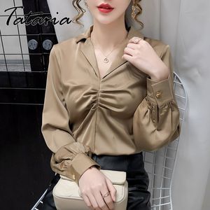 Elegant Puff Sleeve Shirts Tops Women Blouses Satin Silk V Neck Korean Office Lady Black Turn-down Collar Solid Female 210514