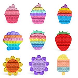 Färg Ice Cream Strawberry Desktopfidget Leksaker Push Bubble Decompression Sensory Squeeze Therapy Toy Autism Stress Reliever för Vuxen Kids Relief Bauble