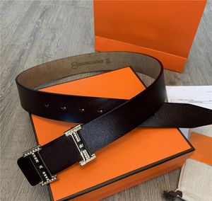 Designer Fashion Big Buckle Genuine Leather Belt With Box Brand Classic Letters Designer Men Women High Quality Mens Belts 110-125cm
