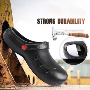 High Quality EVA Non-slip Waterproof Oil-Proof Kitchen Work Shoes Master Cook Restaurant Chef Shoes Flat Sandals Safety Shoes