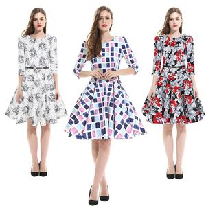 Sukienki swobodne rozmiar S-4xl Summer Ladies Leth Tleeve Plaid Floral Print Kobieta sukienka Sashes Women moda 2021 Elegancka huśtawka