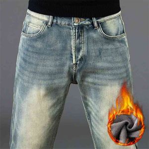 Shan Bao Herren Winter warme Jeans Fleece dicke und warme Persönlichkeitstrend Retro Distelte Jugend Mode Straight Denim Jeans 210331