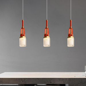Lampy wiszące Współczesne oświetlenie wewnętrzne żyrandol LED Modern Lampa skórzana akryl do dekoracji jadalni