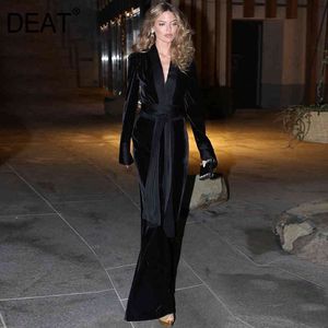 Solid Color Balck Long Sleeve V-neck Velvet Wide Leg High Waistline With Belt Rompers Womens Jumpsuit Spring GX403 210421